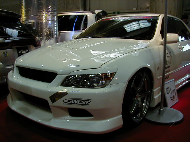 is300 c west body kit